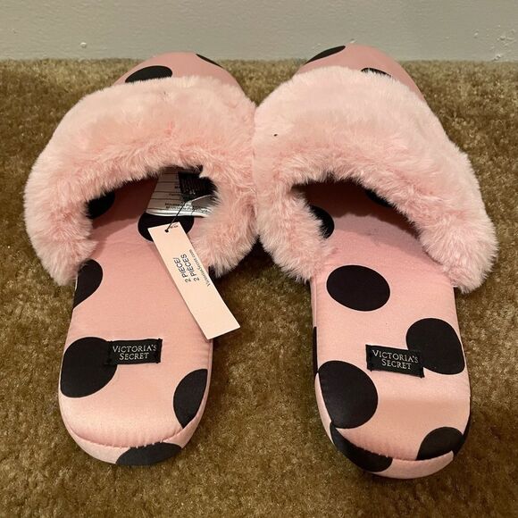 Victoria Secret Sandals - Picture 2 of 4